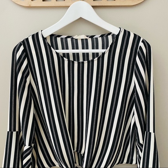 Altar'd State Stripped Bell Sleeve Blouse Black/Ivory Sz Small - Picture 2 of 9